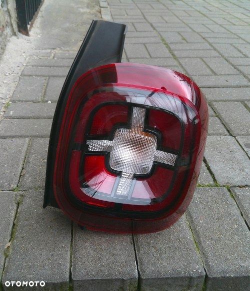 DACIA DUSTER II 2 17-21 PRAWA TYLNA LAMPA ORYGINAŁ 265503601R - 1