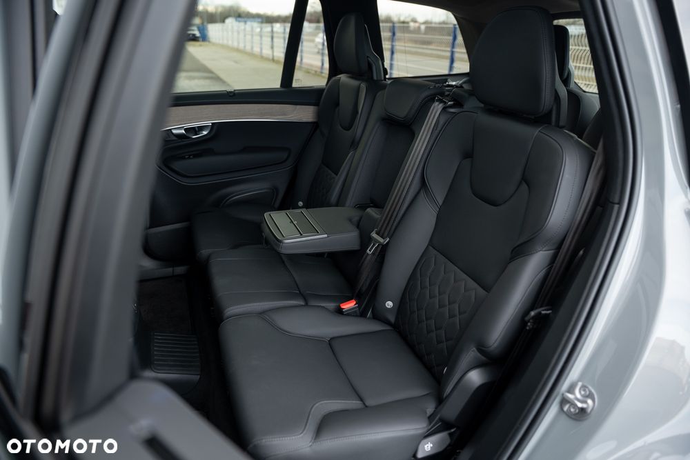 Volvo XC 90 T8 AWD Plus Dark - 35