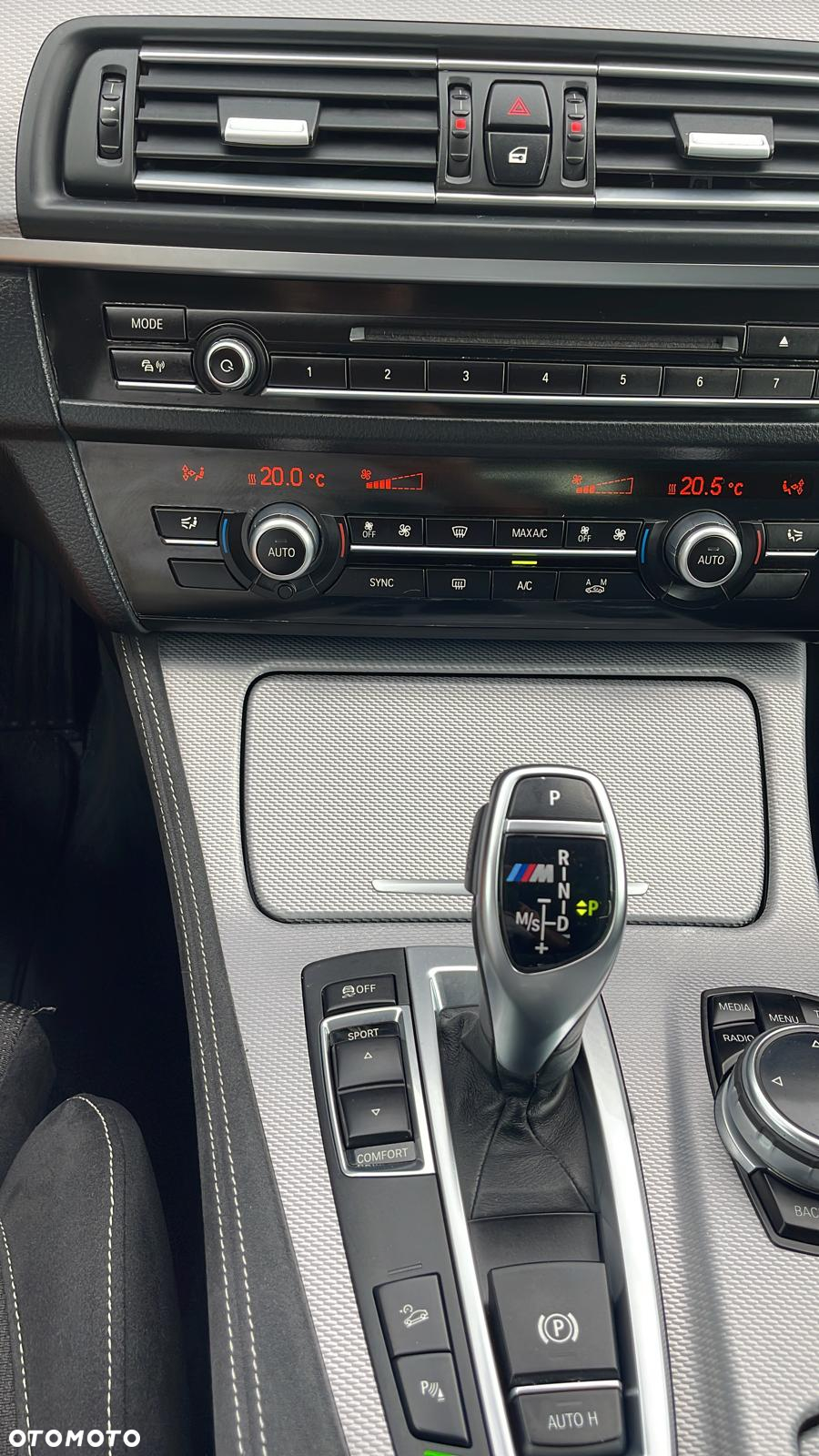 BMW Seria 5 M550d xDrive - 22