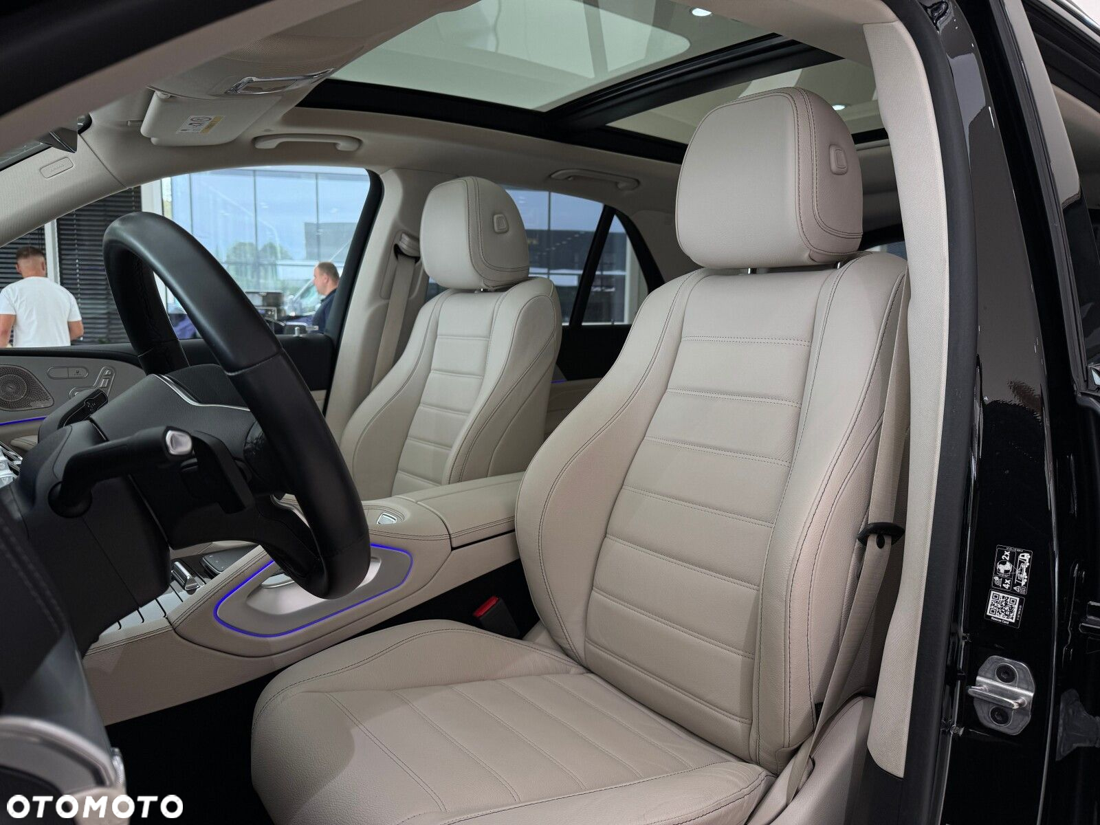 Mercedes-Benz GLE - 10
