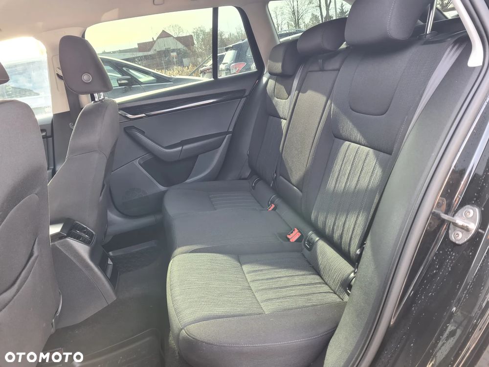 Skoda Octavia 2.0 TDI Style DSG - 24