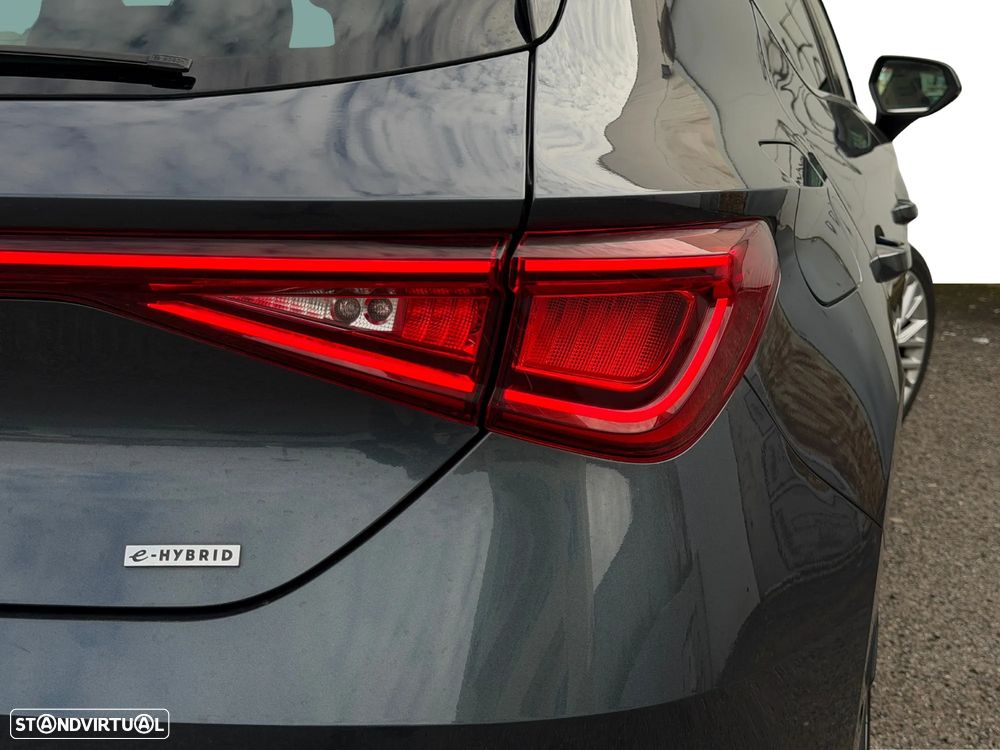 SEAT Leon 1.4 e-Hybrid Xcellence DSG - 2