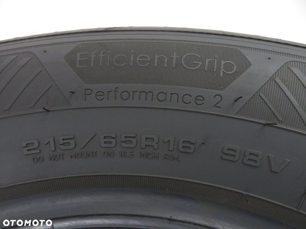 215/65R16 OPONA LETNIA Goodyear EfficientGrip Performance 2 98V - 3