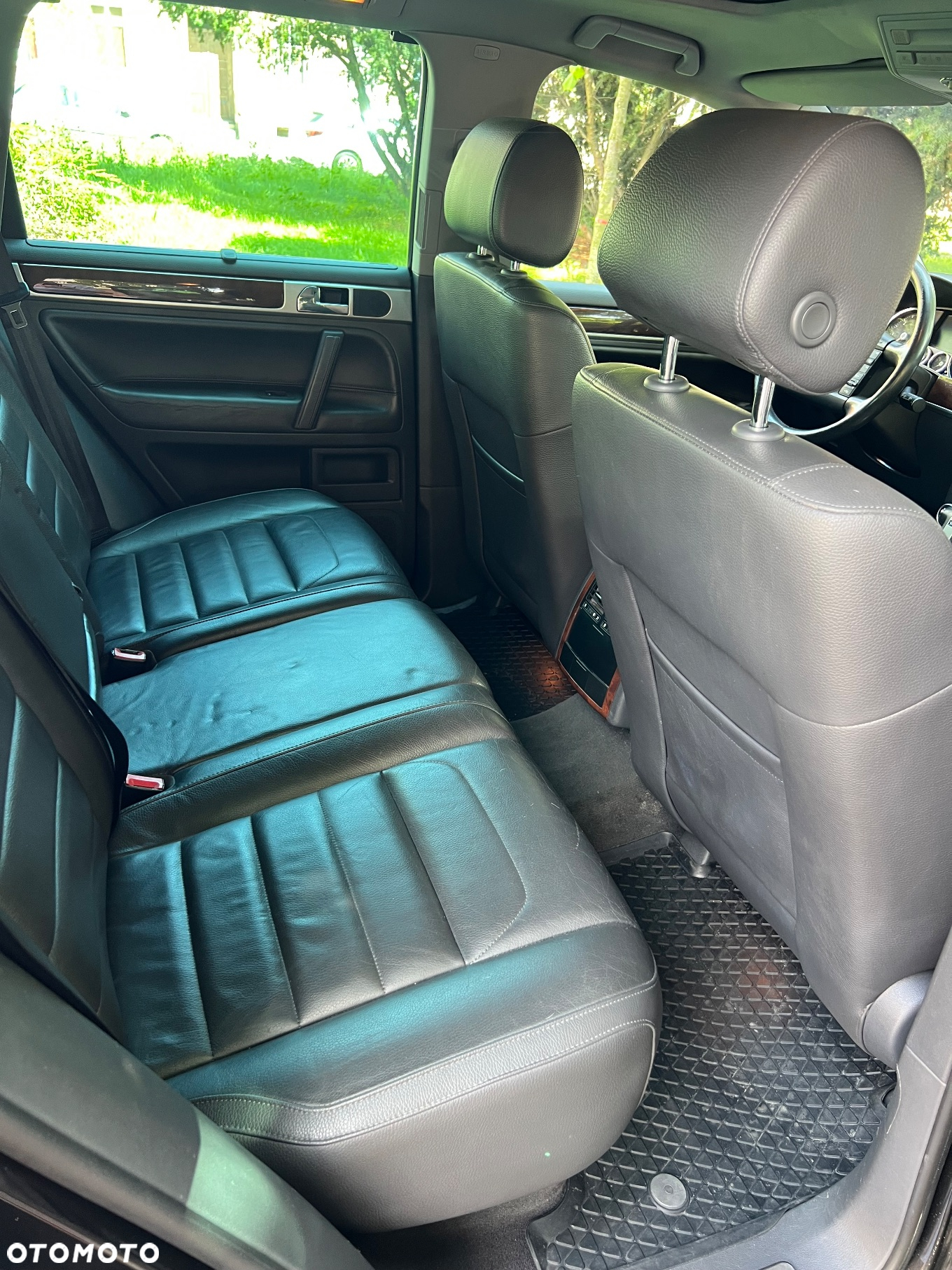 Volkswagen Touareg - 16
