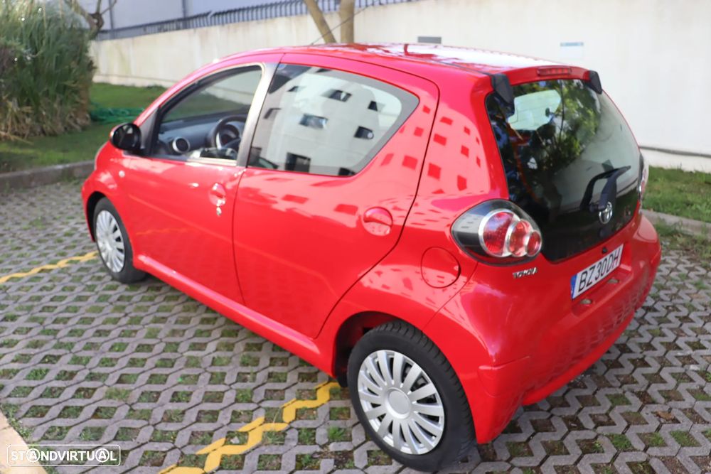 Toyota Aygo 1.0 Style Pack+VSC MM - 27