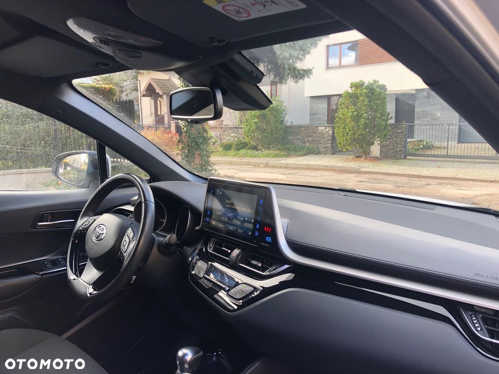 Toyota C-HR - 19