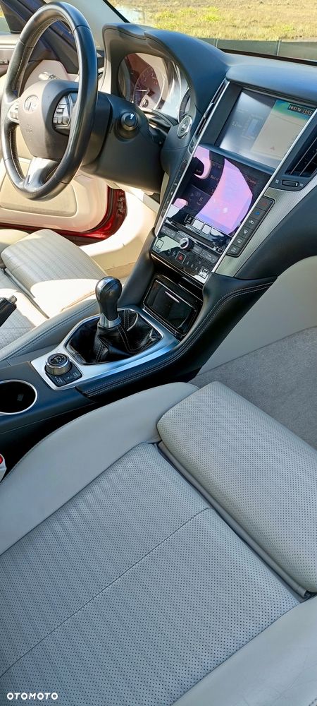 Infiniti Q50 2.2d Sport Tech - 11