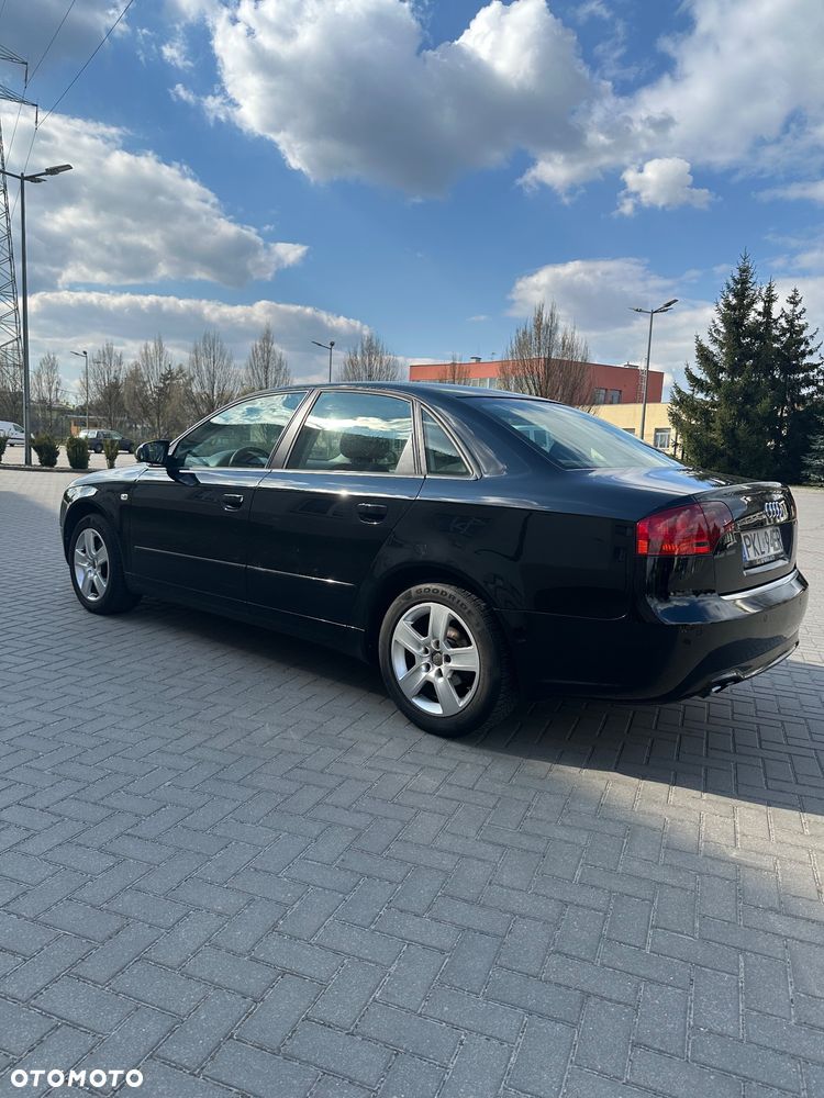 Audi A4 Limousine 2.0 TDI - 5