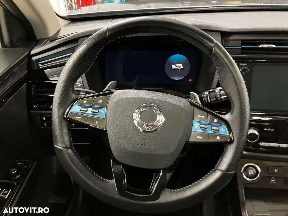 SsangYong Korando E-Motion Titanium Plus - 12
