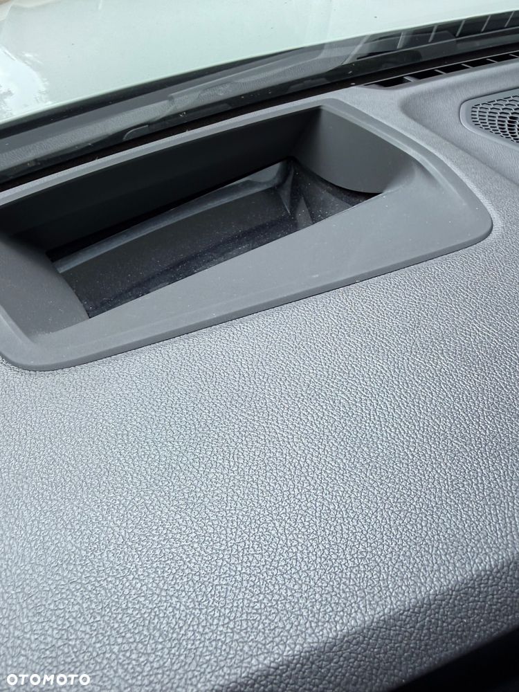 BMW Seria 3 320d mHEV M Sport - 16