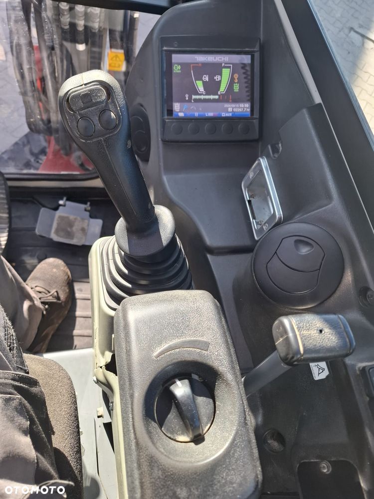 Takeuchi TB 230 - 15