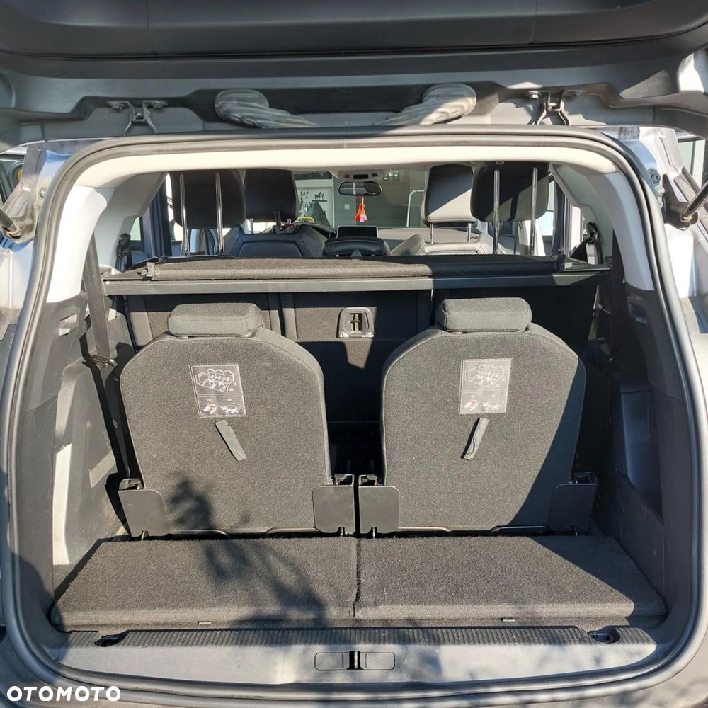 Peugeot 5008 BlueHDI 120 EAT6 Stop & Start Allure - 22