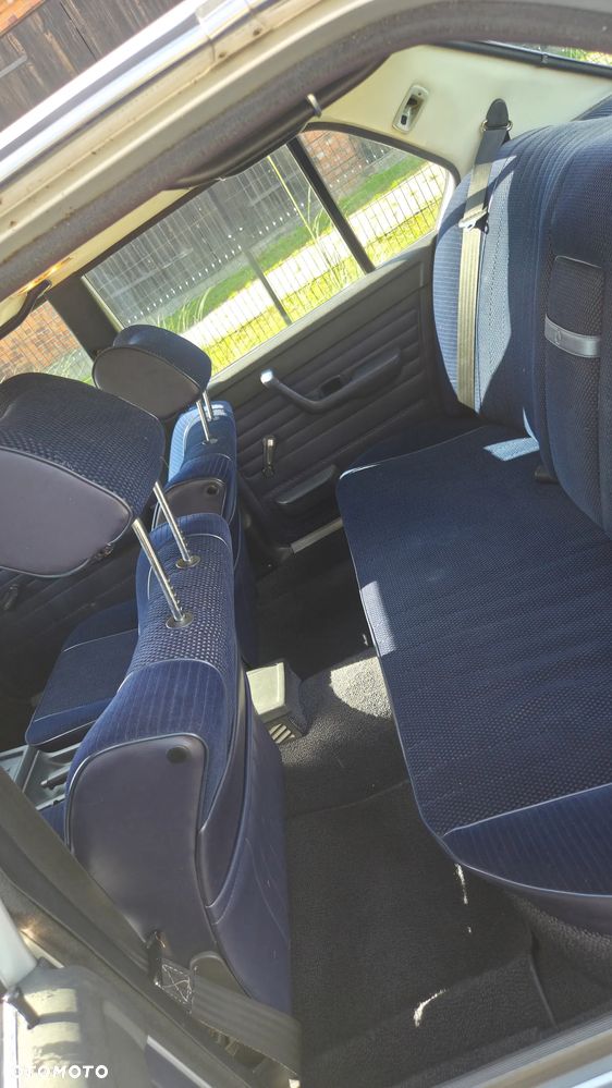BMW Seria 7 - 31
