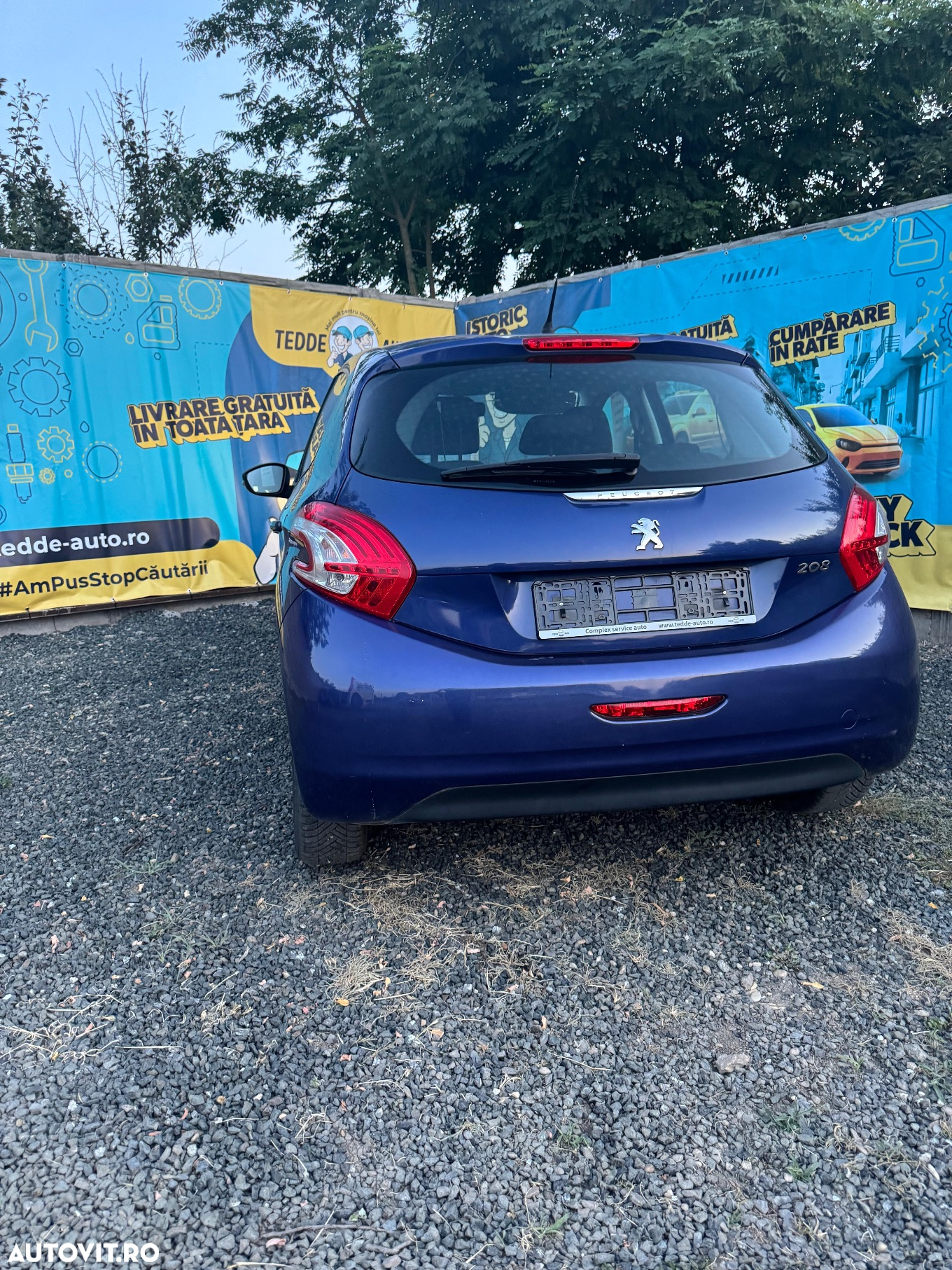 Peugeot 208 1.2 L PureTech Active - 14