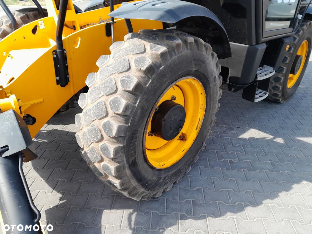 JCB 540-170 2015R - 19