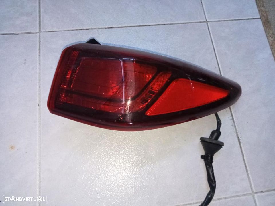 Farolim painel direito Hyundai Kauai / 92402J9000 - 1