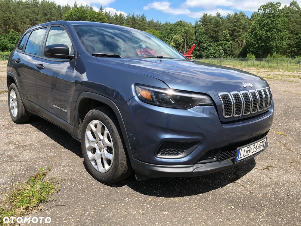 Jeep Cherokee - 3