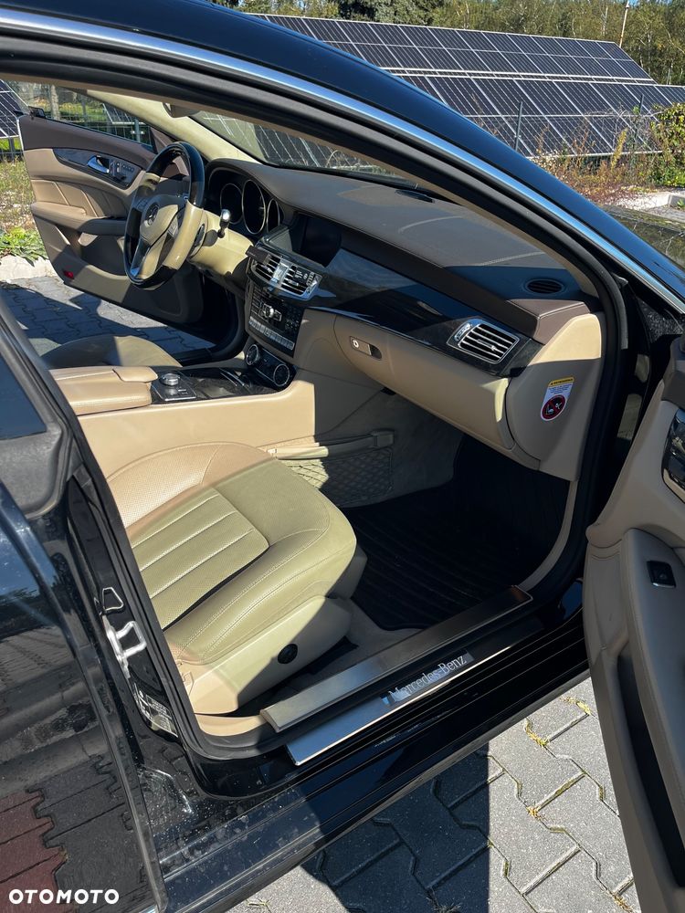 Mercedes-Benz CLS - 17