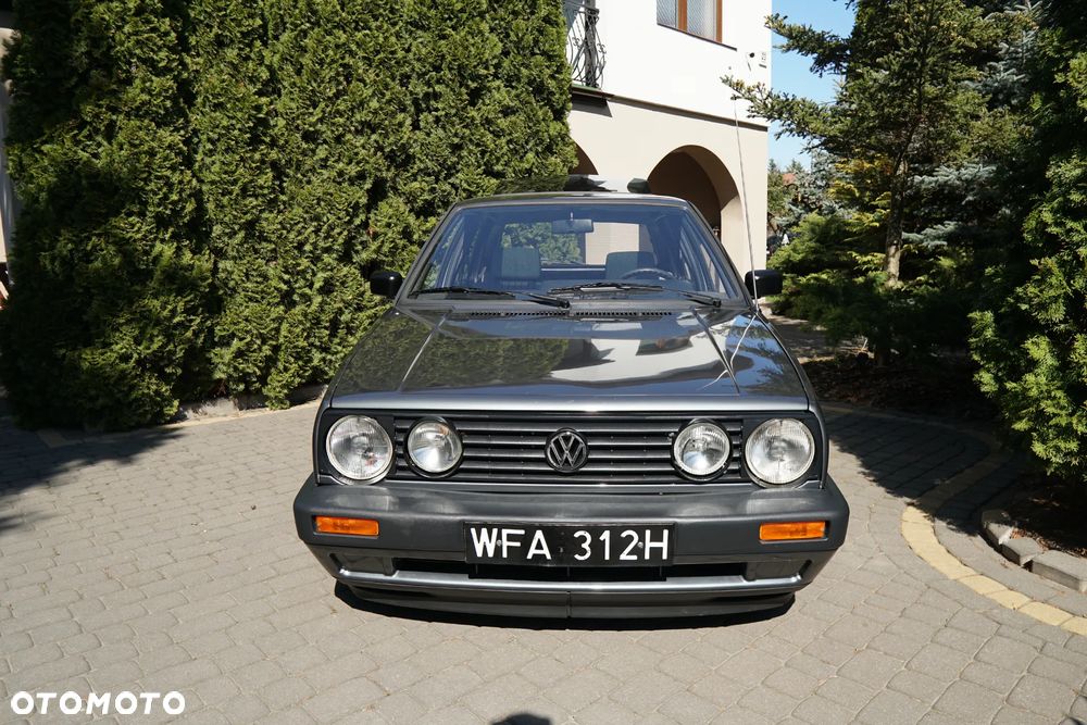 Volkswagen Golf - 17