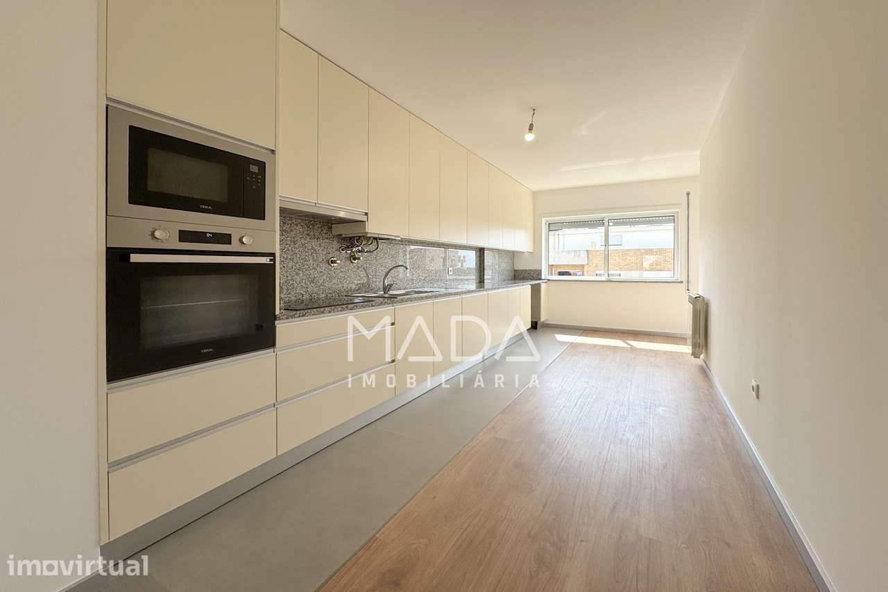 RENOVADO Apartamento T3 (último piso) c/garagem em Lamaçães, Braga - Grande imagem: 4/21