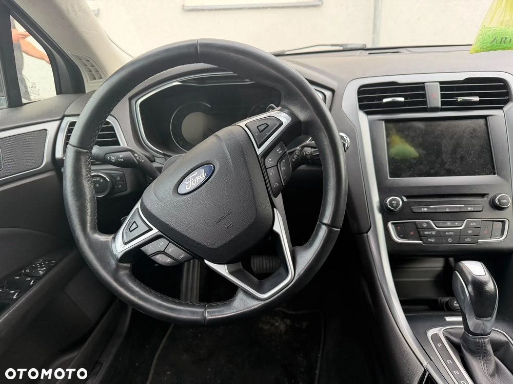 Ford Mondeo 2.0 TDCi Titanium PowerShift - 6