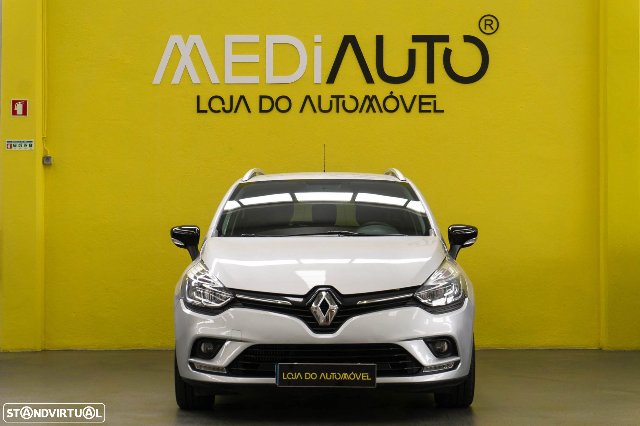 Renault Clio Sport Tourer 0.9 TCe Limited Edition - 4