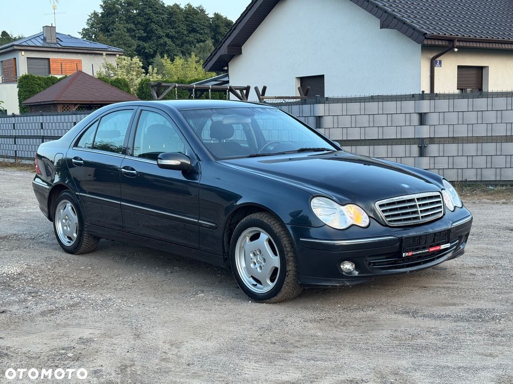 Mercedes-Benz Klasa C 180 Kompressor Classic - 10