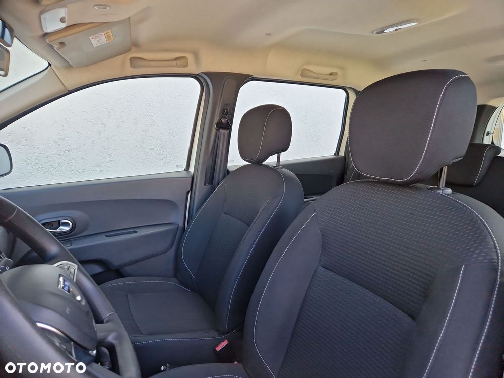 Dacia Lodgy 1.3 TCe Laureate S&S - 11