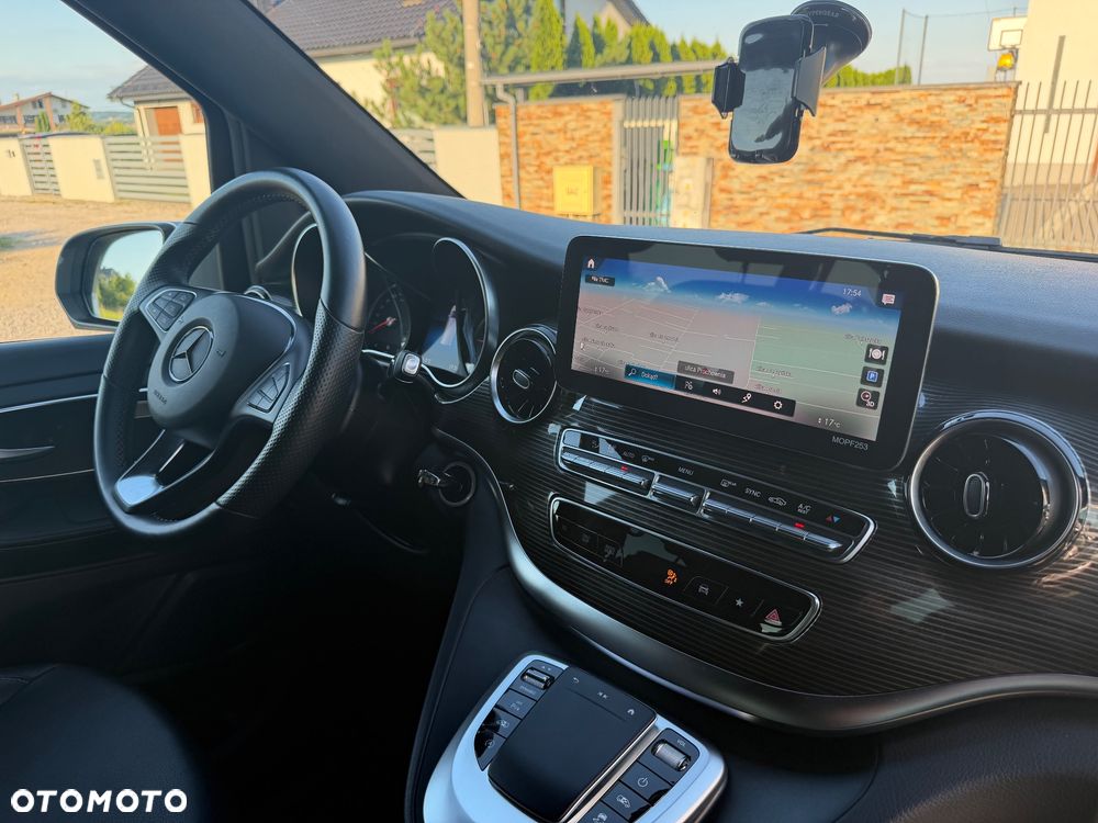 Mercedes-Benz Klasa V 250 d 4-Matic 9G-Tronic (d³ugi) - 9