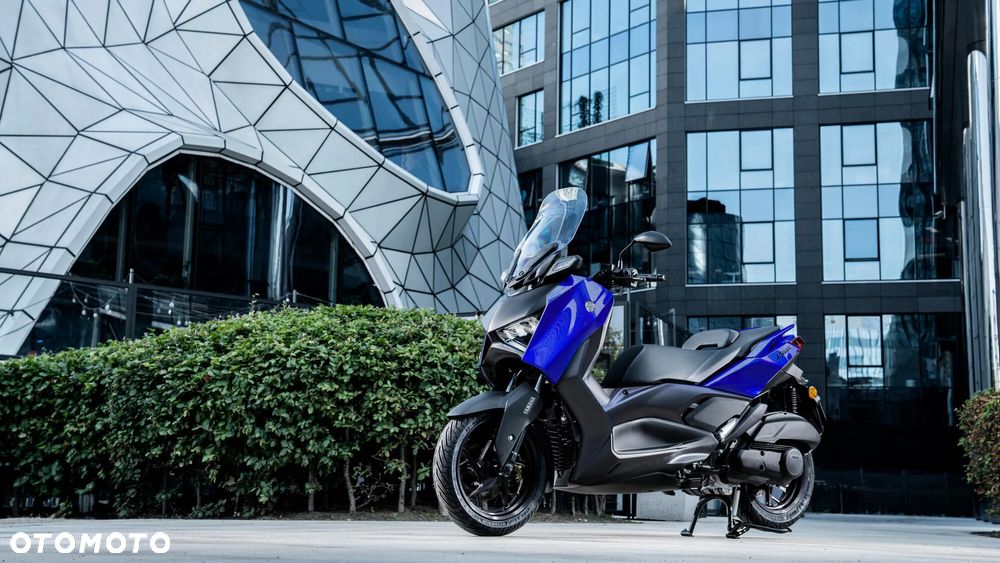 Yamaha X-max - 8