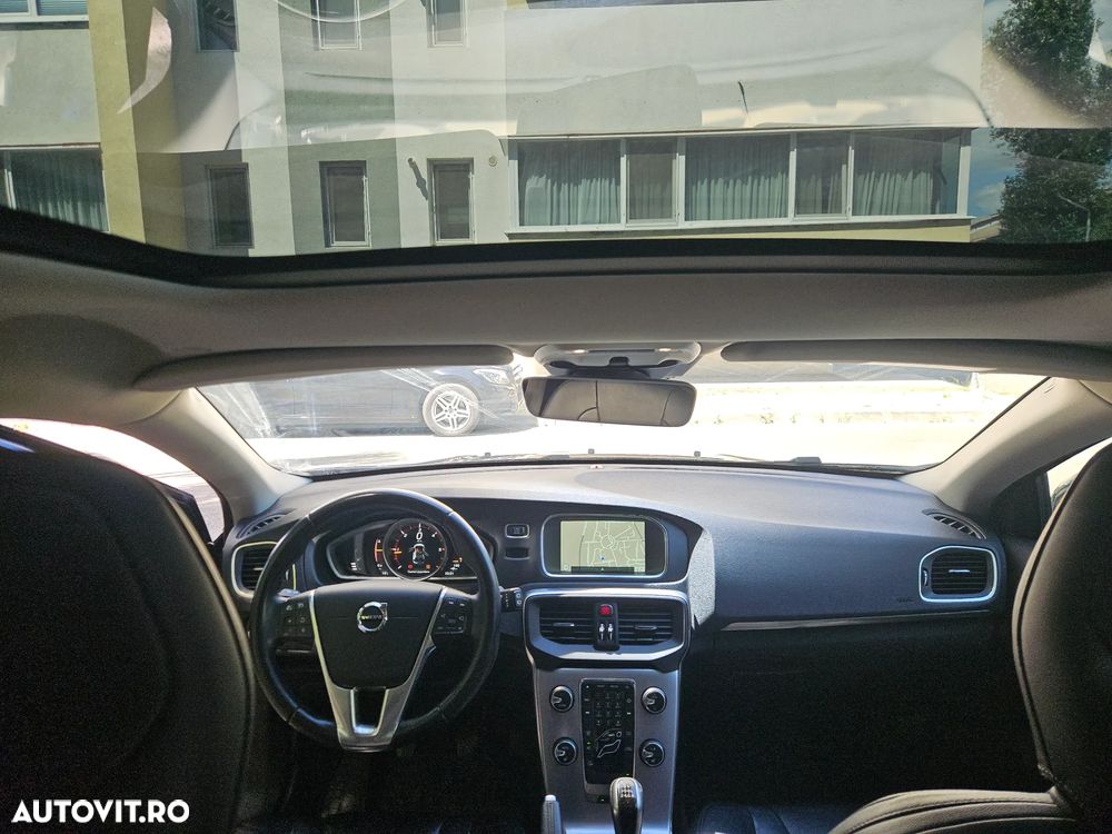 Volvo V40 D2 Inscription - 3