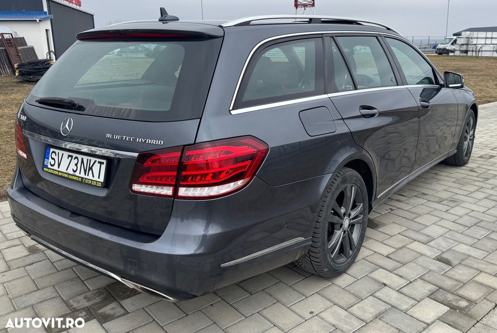 Mercedes-Benz E - 3