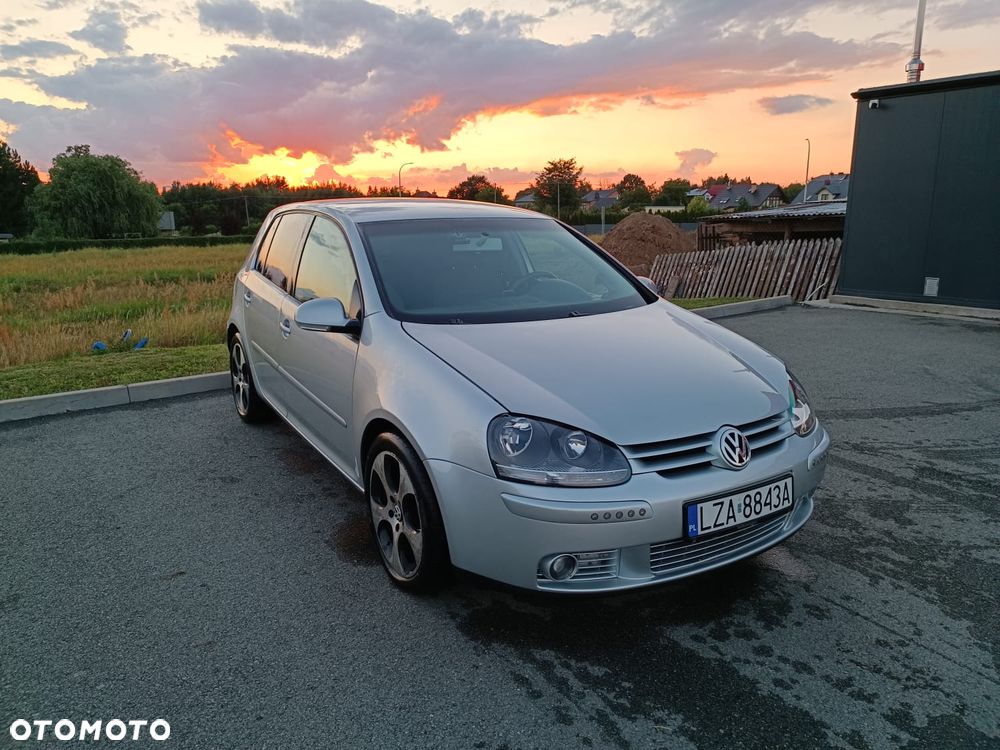 Volkswagen Golf 2.0 TDI Comfortline - 14