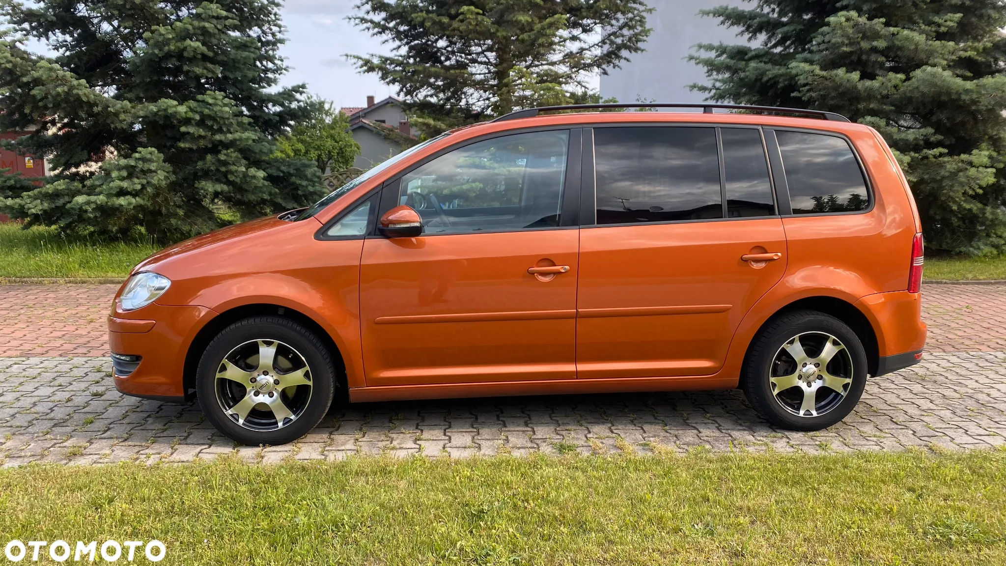 Volkswagen Touran 1.4 TSI Comfortline Perfectline - 5