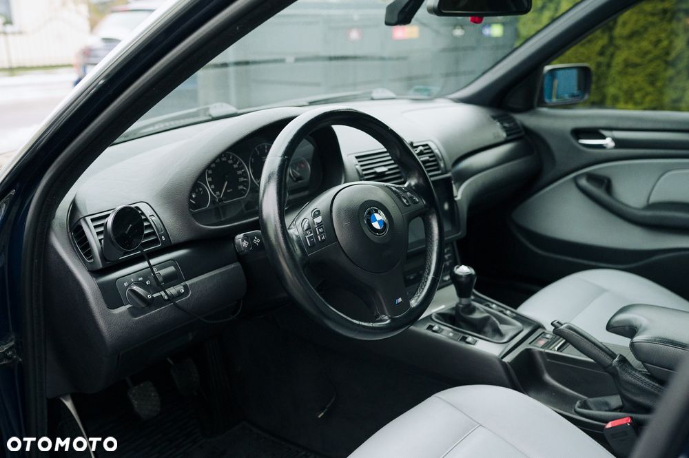 BMW Seria 3 330i Edition Exclusive - 15