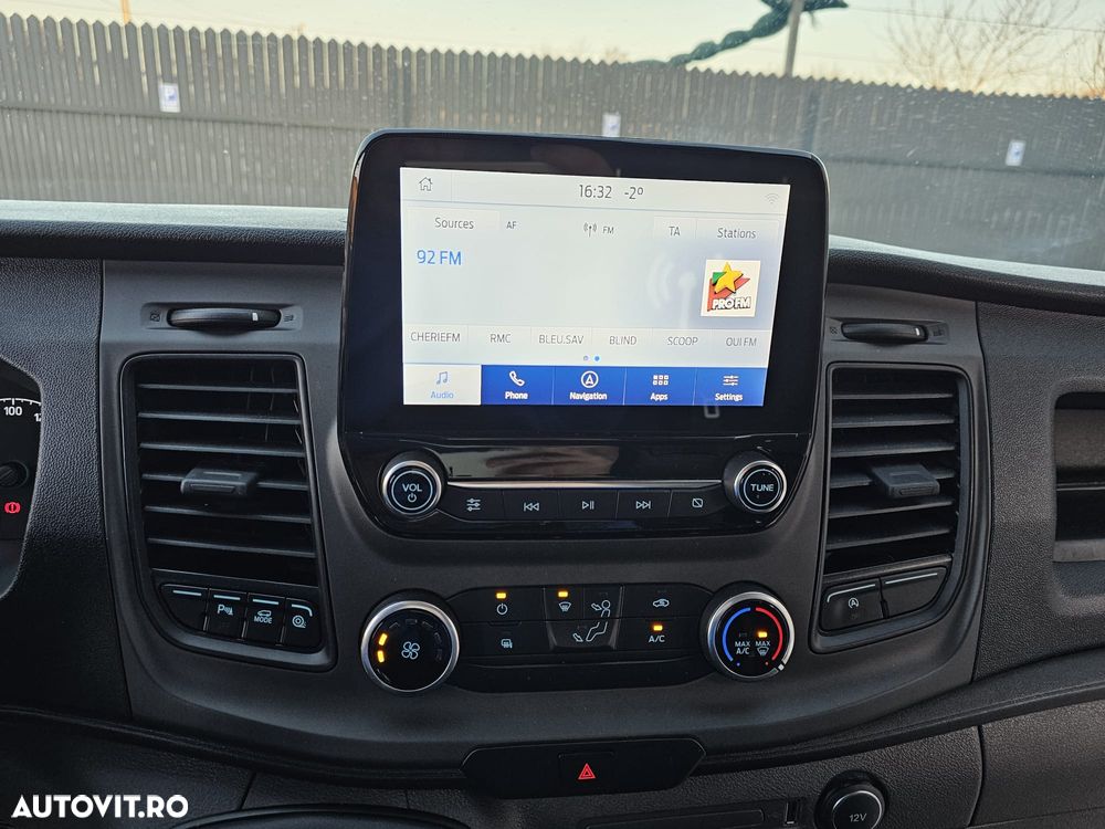 Ford Transit Custom Kombi 320 2.0 EcoBlue 150 CP L2H1 Trend - 21