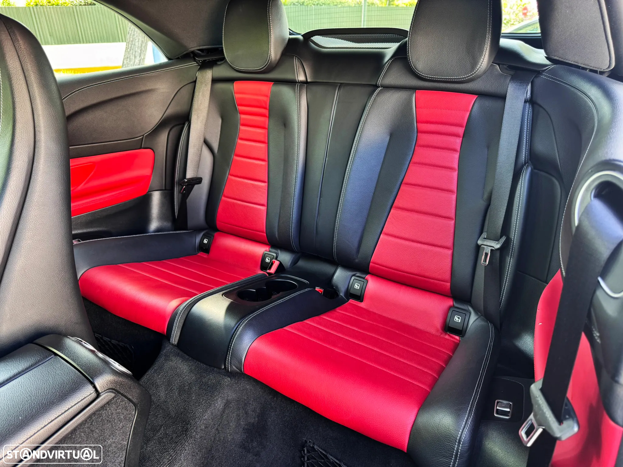 Mercedes-Benz E 450 4-Matic AMG Line - 20