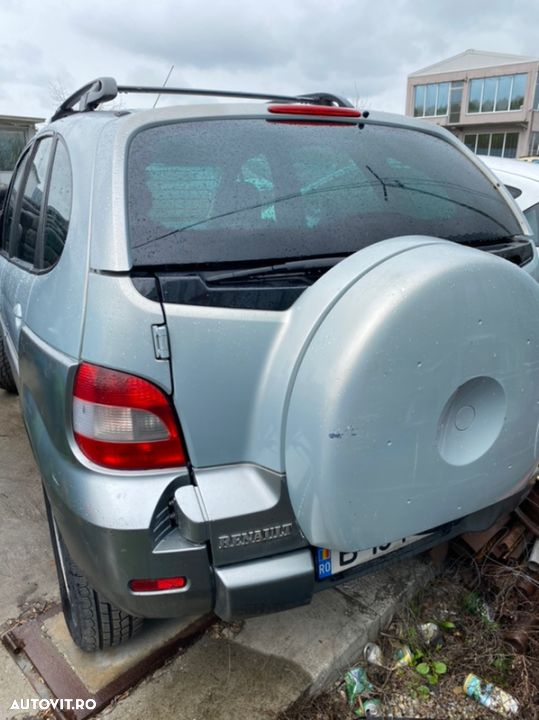 Dezmembrez Renault Scenic RX4 - 4