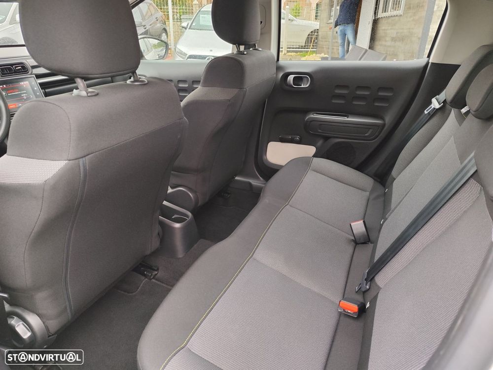 Citroën C3 1.2 PureTech Shine - 22