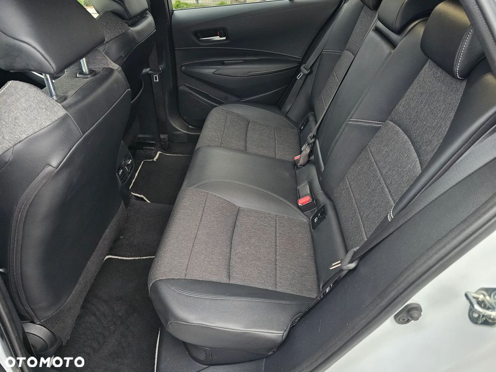 Toyota Corolla 1.8 Hybrid Style - 9