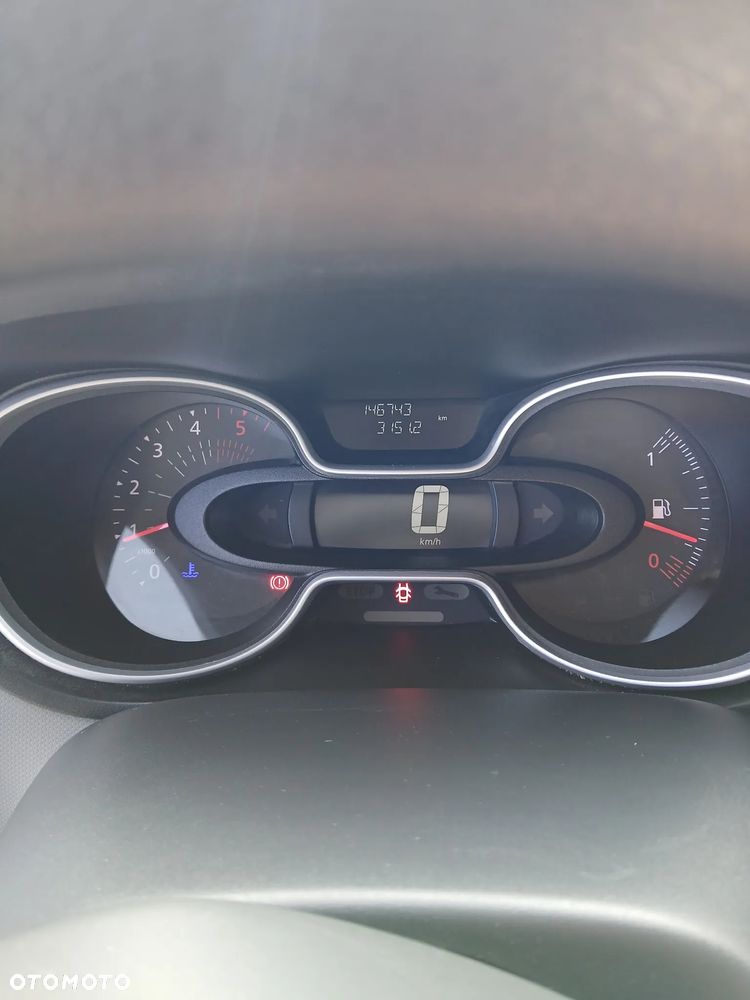 Renault Trafic - 13
