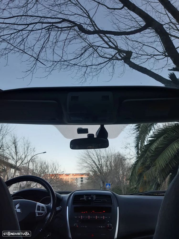 Mitsubishi ASX 1.8 DI-D Intense - 10