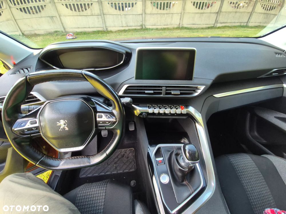 Peugeot 3008 1.2 PureTech Active S&S - 4