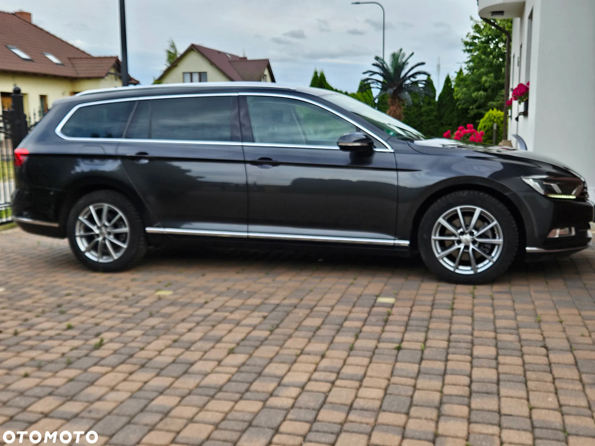 Volkswagen Passat - 39