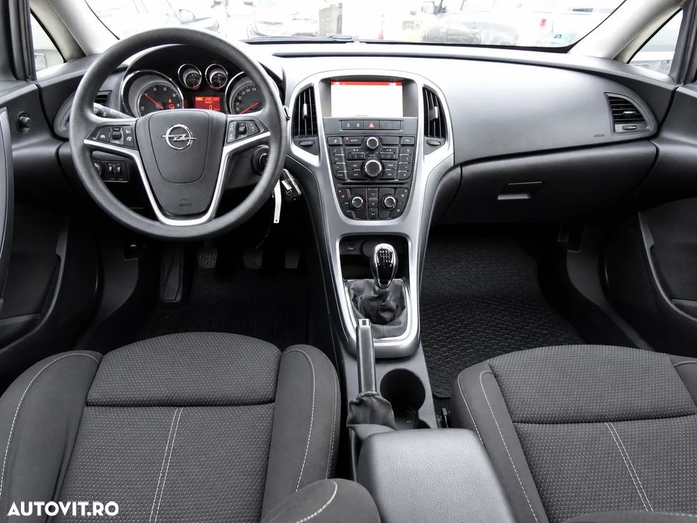 Opel Astra 1.6 CDTI ECOTEC Dynamic - 6