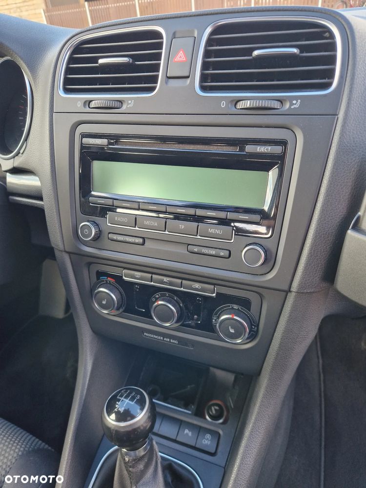 Volkswagen Golf 1.6 TDI BlueMot Comfortline - 9