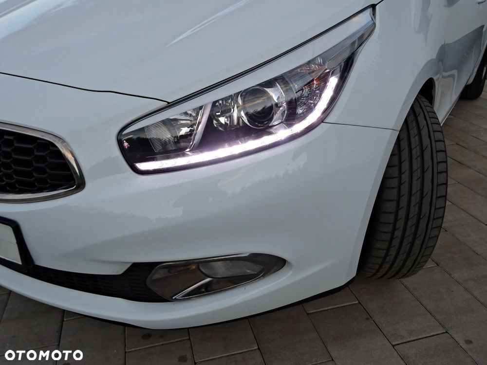 Kia Ceed - 15