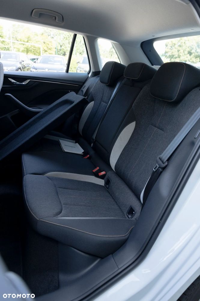 Skoda Kamiq 1.5 TSI Selection - 10