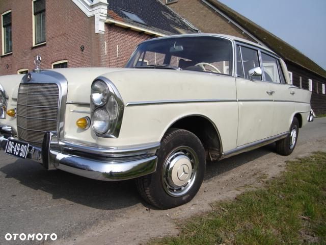 Mercedes-Benz Inny - 2