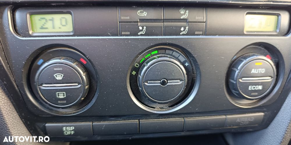 Skoda Octavia 1.6 Trend - 13